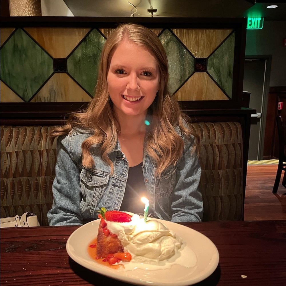 Meet your Posher, Katelynn